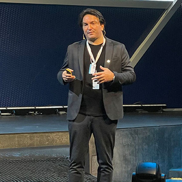 Cevat Yerli presenting on a conference stage